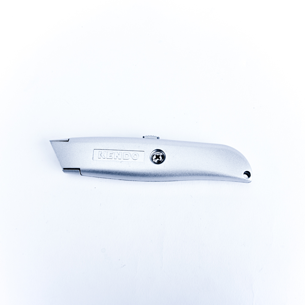 KENDO 30602 มีดคัตเตอร์แบบเลื่อน 150mm.