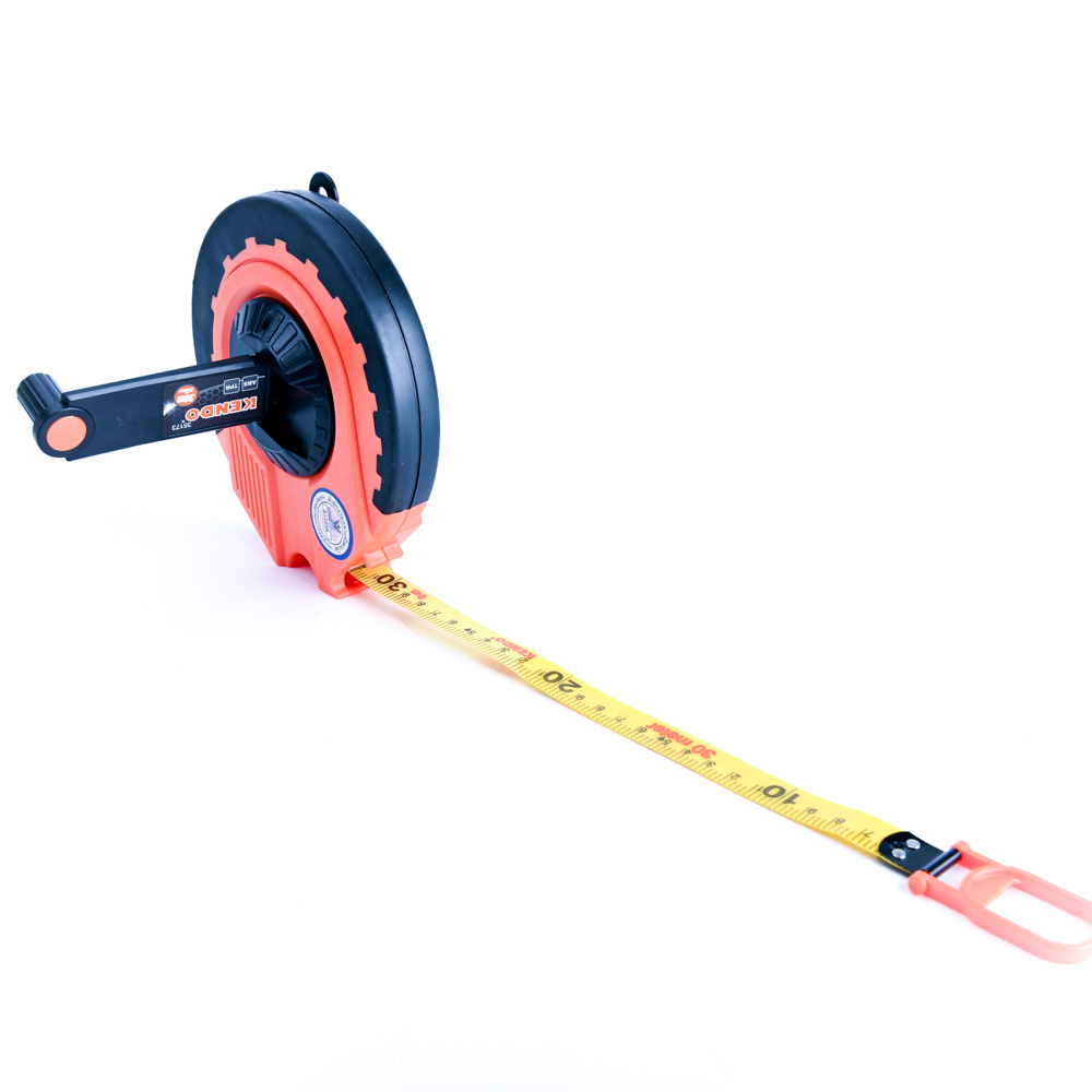 KENDO 35173 เทปวัดที่หุ้มยาง 30m.x15mm