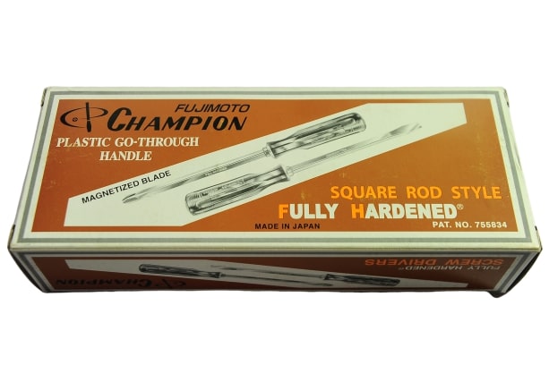 CHAMPION ไขควงแกนดำไม่ทลุ ปากแฉก 130F 5นิ้ว (ราคาต่ออัน , 1 กล่องมี 12 อัน)