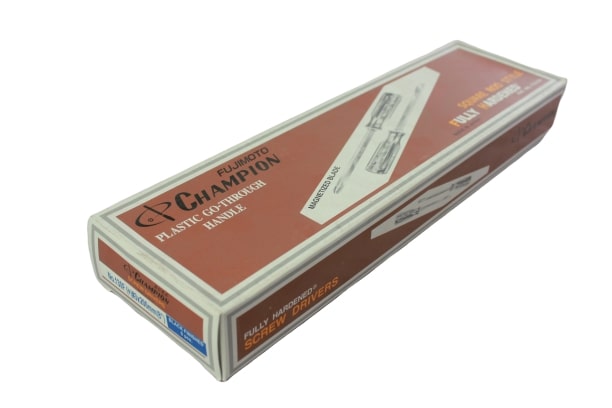 CHAMPION ไขควงแกนดำไม่ทลุ ปากแฉก 130F 8นิ้ว (ราคาต่ออัน , 1 กล่องมี 6 อัน)